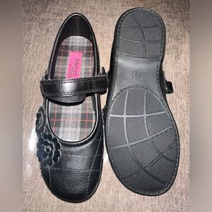 Rachel Shoes Black Floral Mary Janes size 2
